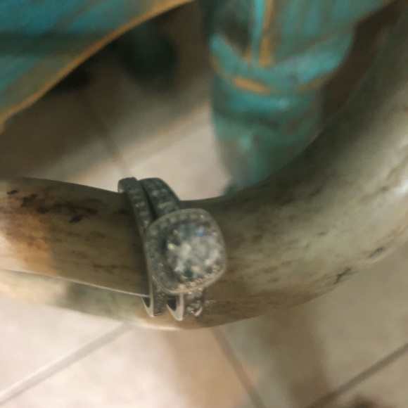 Wedding set - Picture 2 of 4